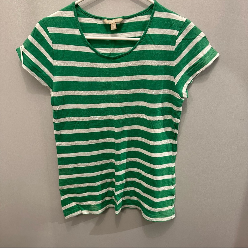 Banana Republic Green striped sequin T shirt. Women’s Small.